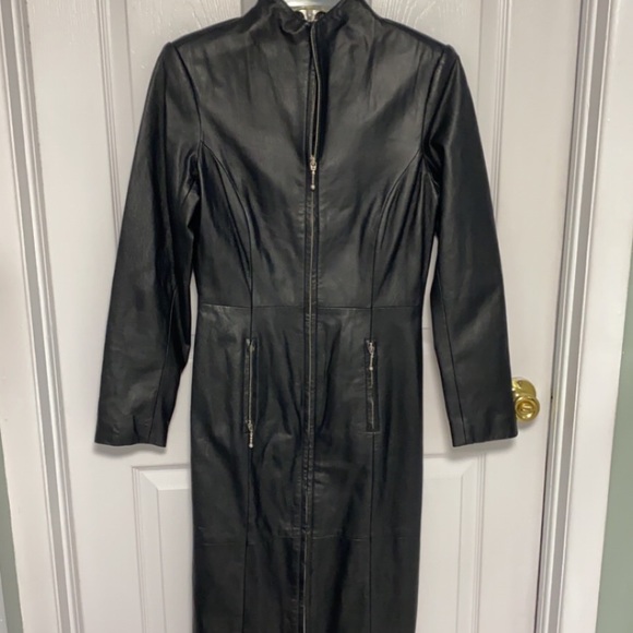 Vintage Leather Jacket - Picture 3 of 7